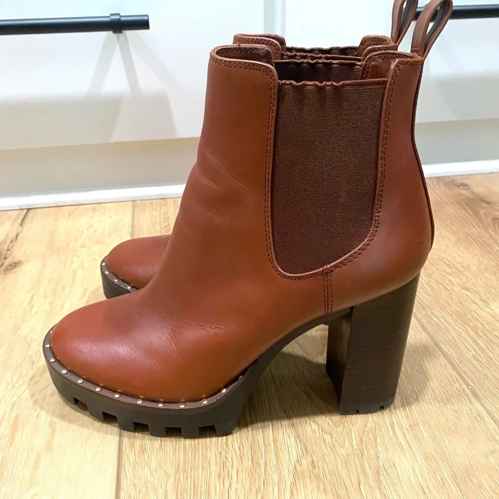 ANTONIO MELANI Boots Brown Paiva Chelsea Ankle Leather Booties Women’s 7.5 Heel